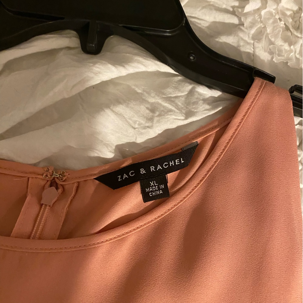 Women’s dressy tank top, size XL.